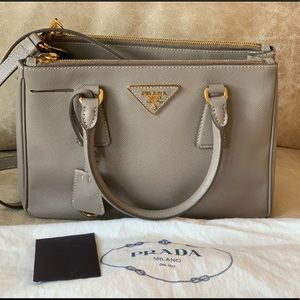 Prada Galleria Small Saffiano leather bag- small